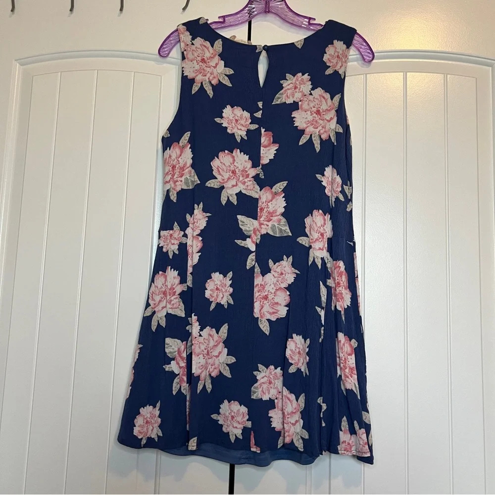 Altar'd State Dress Blue & Pink Floral Print Sleeveless Size Medium - Picture 3 of 8
